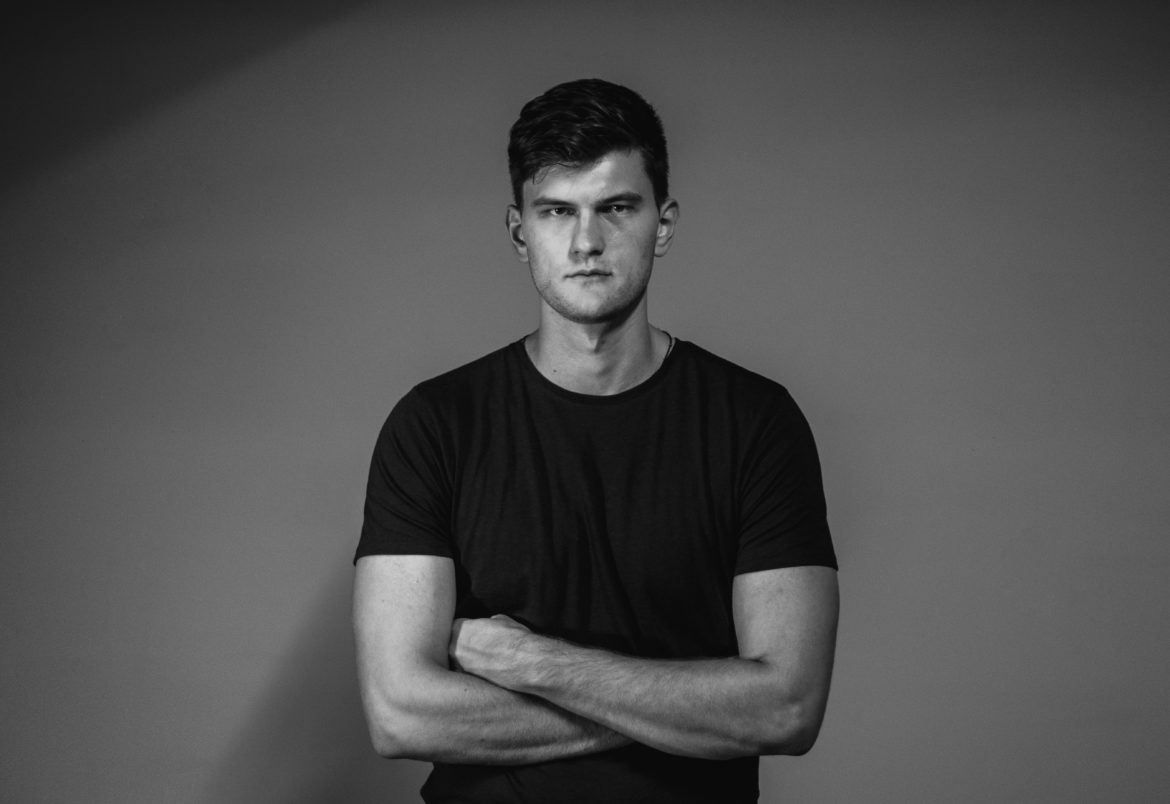 ONIX just droped brand new club banger “All In”